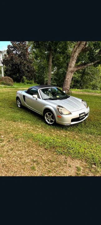 2001 Toyota MR2 Spyder/MR-S - Image 2 of 16
