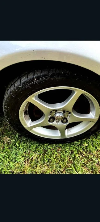 2001 Toyota MR2 Spyder/MR-S - Image 16 of 16