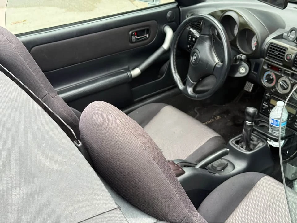 2001 Toyota MR2 Spyder/MR-S - Image 7 of 18