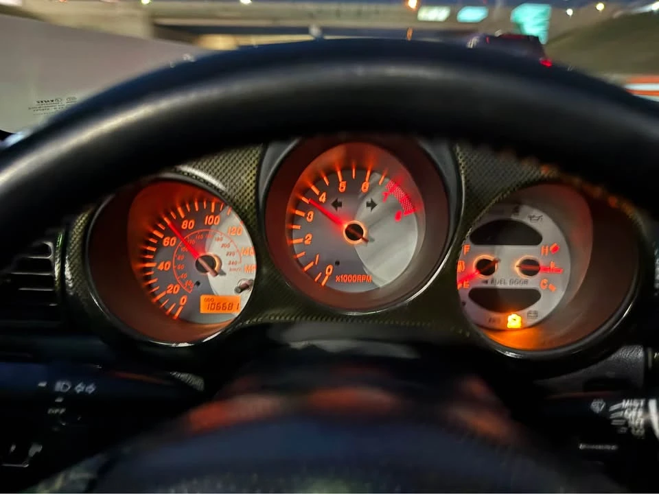 2001 Toyota MR2 Spyder/MR-S - Image 8 of 18
