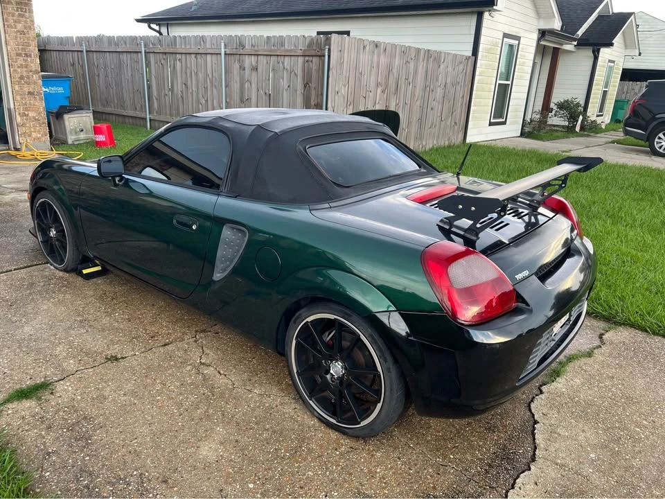 2001 Toyota MR2 Spyder/MR-S - Image 3 of 20