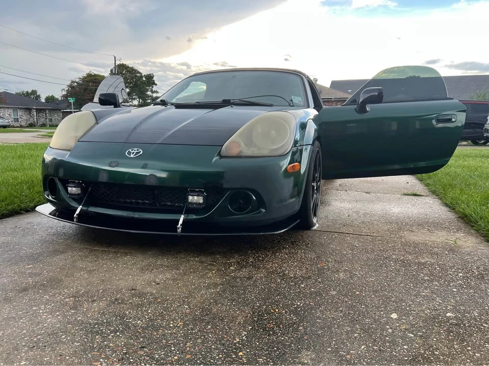 2001 Toyota MR2 Spyder/MR-S - Image 2 of 20