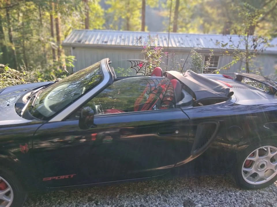2001 Toyota MR2 Spyder/MR-S - Image 2 of 9