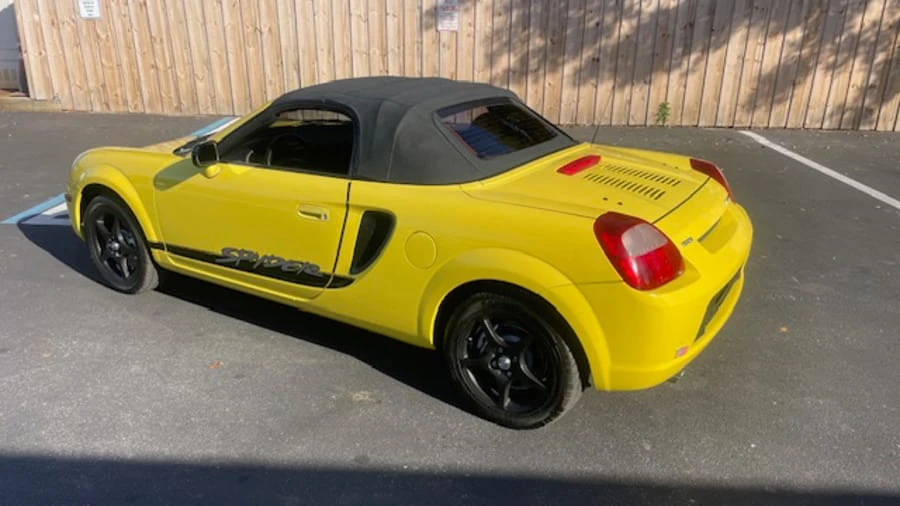 2001 Toyota MR2 Spyder/MR-S - Image 7 of 11