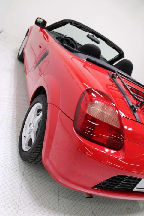 2001 Toyota MR2 Spyder/MR-S - Image 16 of 21