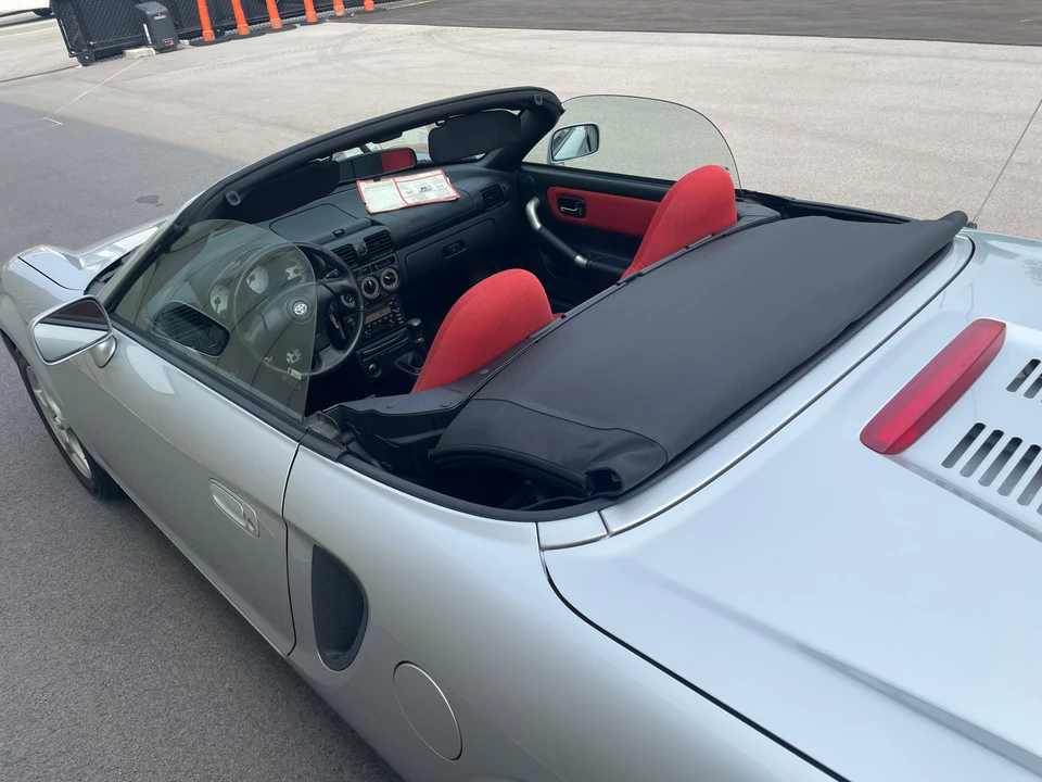 2001 Toyota MR2 Spyder/MR-S - Image 27 of 31