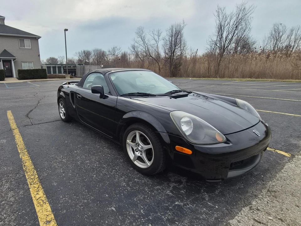 2001 Toyota MR2 Spyder/MR-S - Image 13 of 31