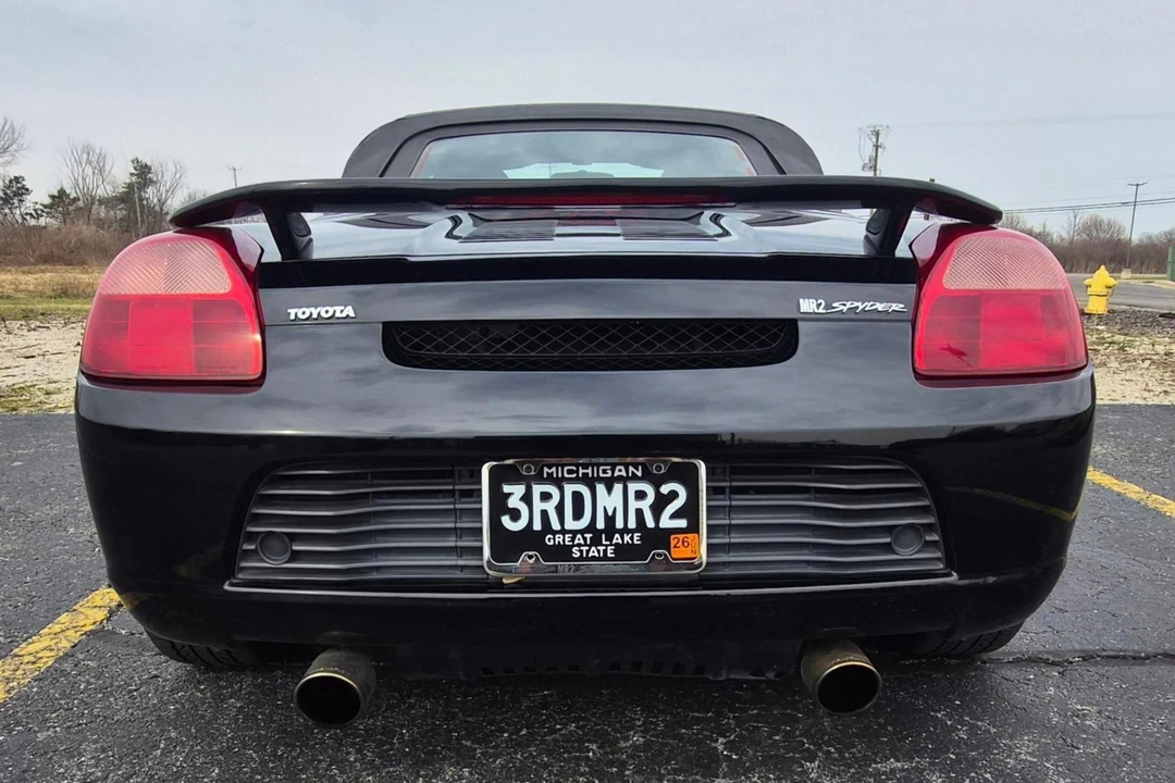 2001 Toyota MR2 Spyder/MR-S - Image 5 of 31