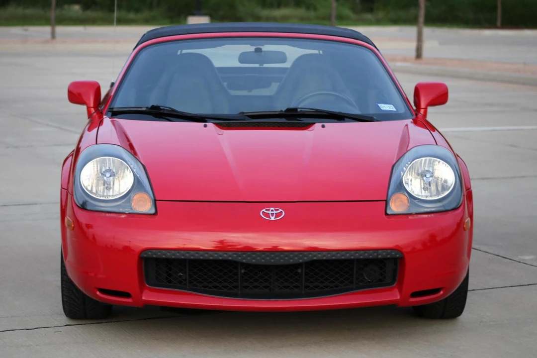 2001 Toyota MR2 Spyder/MR-S - Image 2 of 31