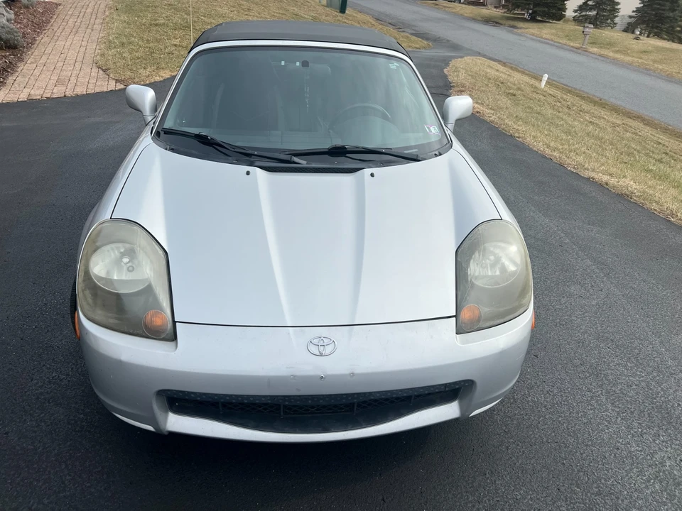 2001 Toyota MR2 Spyder/MR-S - Image 9 of 14