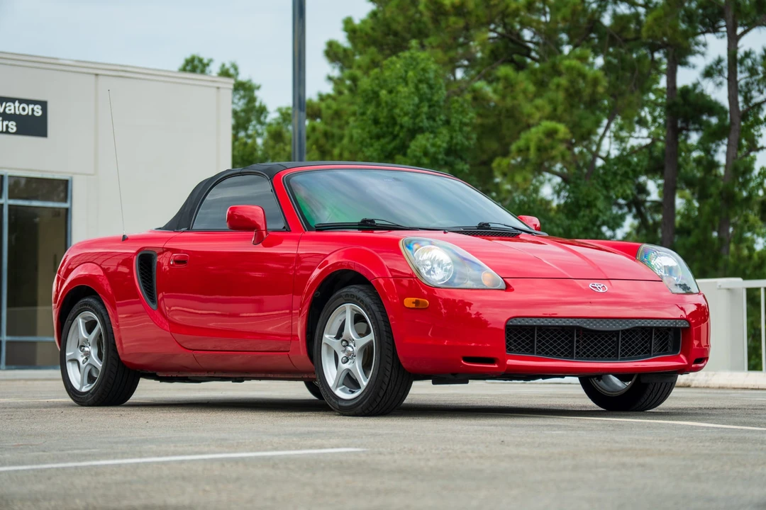 2001 Toyota MR2 Spyder/MR-S - Image 18 of 31