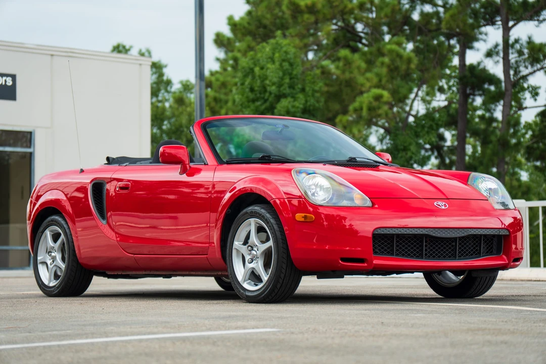 2001 Toyota MR2 Spyder/MR-S - Image 2 of 31