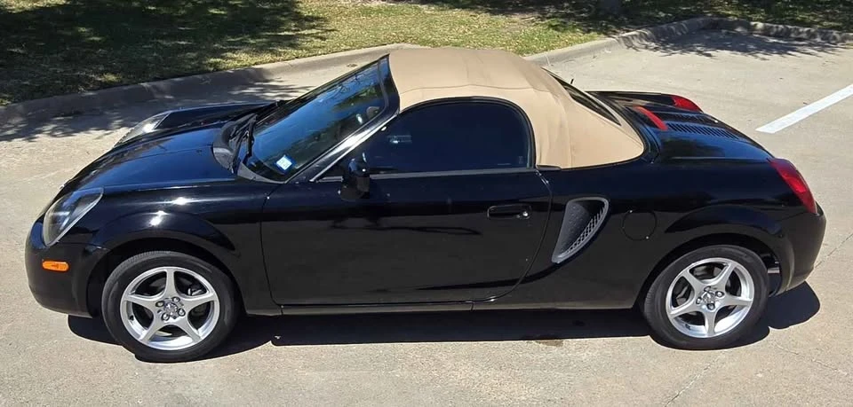 2001 Toyota MR2 Spyder/MR-S - Image 4 of 10