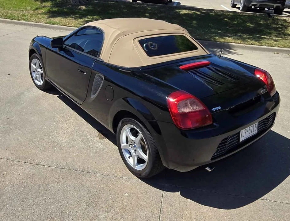 2001 Toyota MR2 Spyder/MR-S - Image 6 of 10