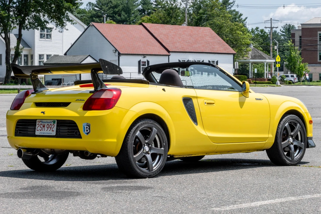 2001 Toyota MR2 Spyder/MR-S - Image 4 of 31