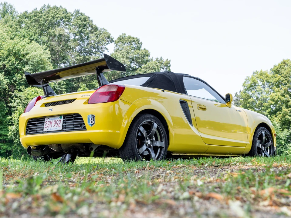 2001 Toyota MR2 Spyder/MR-S - Image 14 of 31