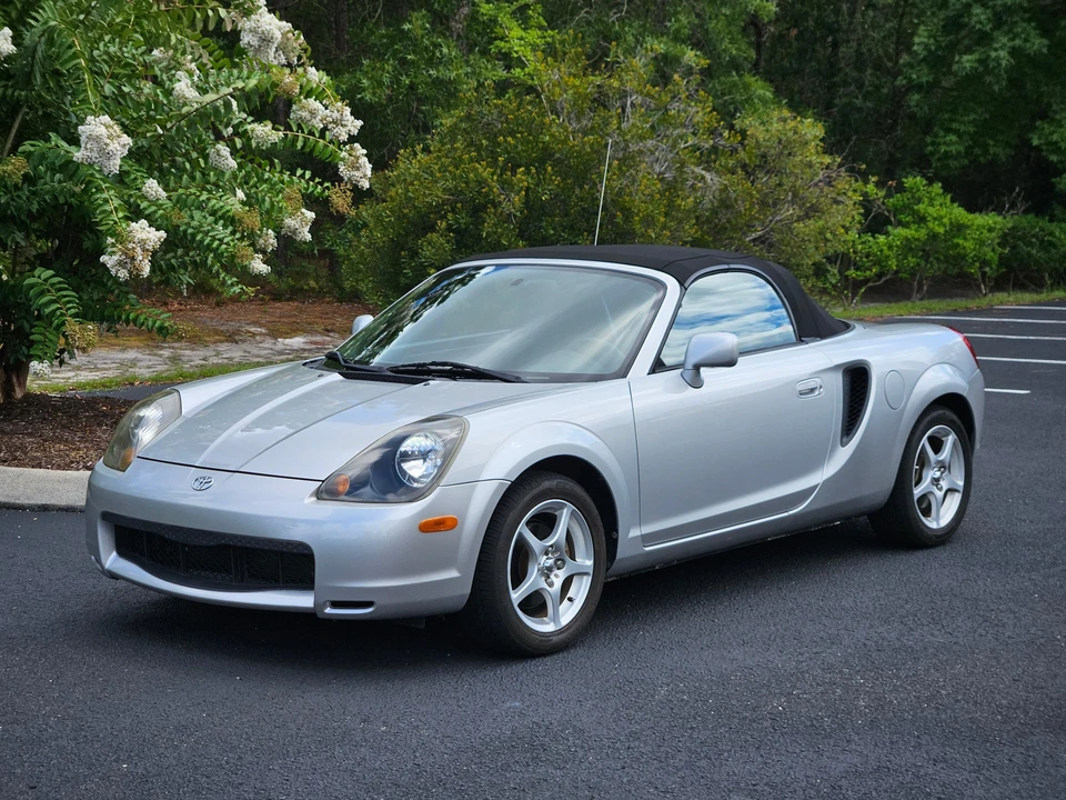 2001 Toyota MR2 Spyder/MR-S - Image 9 of 31