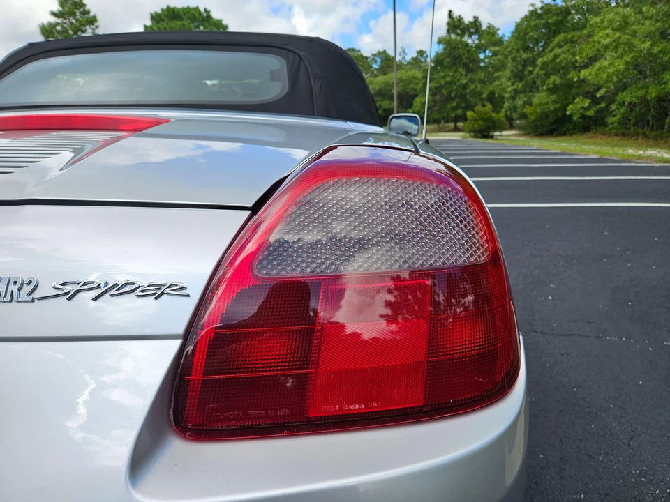 2001 Toyota MR2 Spyder/MR-S - Image 20 of 31
