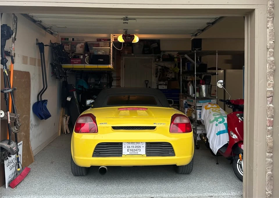2001 Toyota MR2 Spyder/MR-S - Image 5 of 11