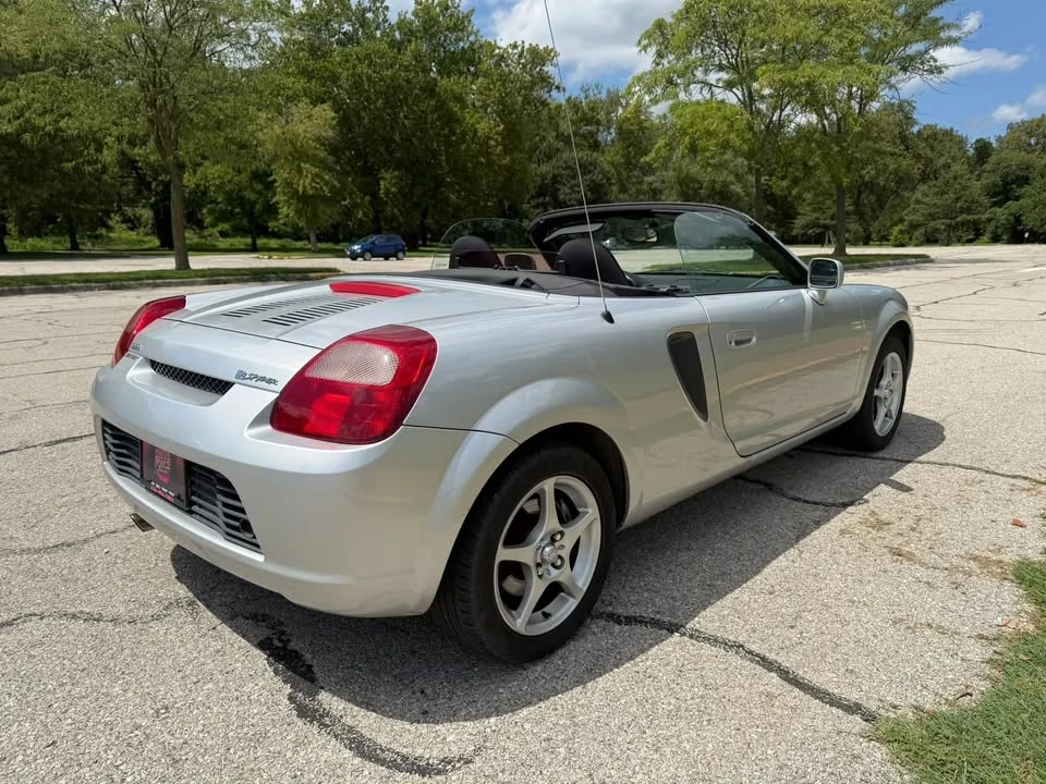 2001 Toyota MR2 Spyder/MR-S - Image 5 of 14