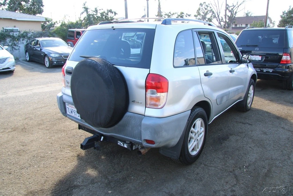 2001 Toyota RAV4 2nd Gen - Image 6 of 21