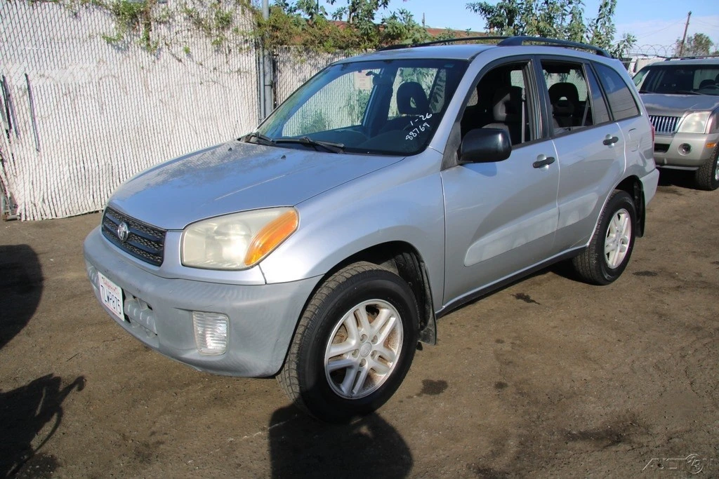 2001 Toyota RAV4 2nd Gen - Image 2 of 21