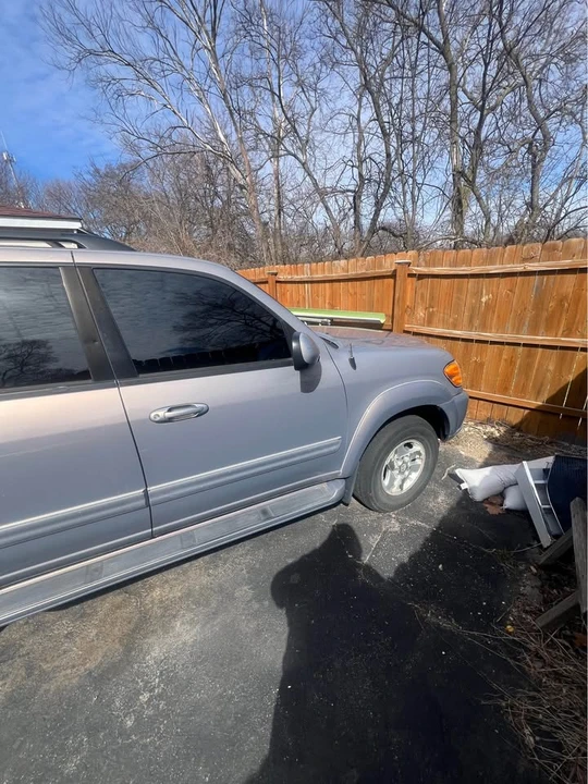 2001 Toyota Sequoia 1st Gen - Image 4 of 5