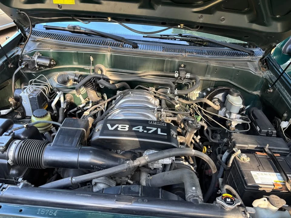2001 Toyota Sequoia 1st Gen - Image 5 of 10