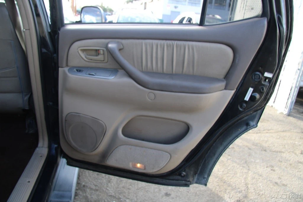 2001 Toyota Sequoia 1st Gen - Image 21 of 21