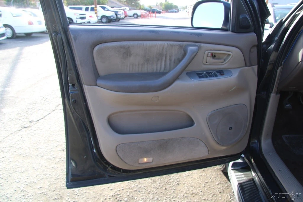 2001 Toyota Sequoia 1st Gen - Image 12 of 21