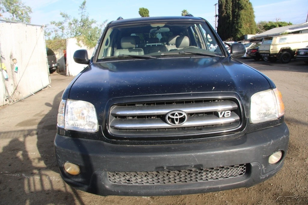 2001 Toyota Sequoia 1st Gen - Image 9 of 21