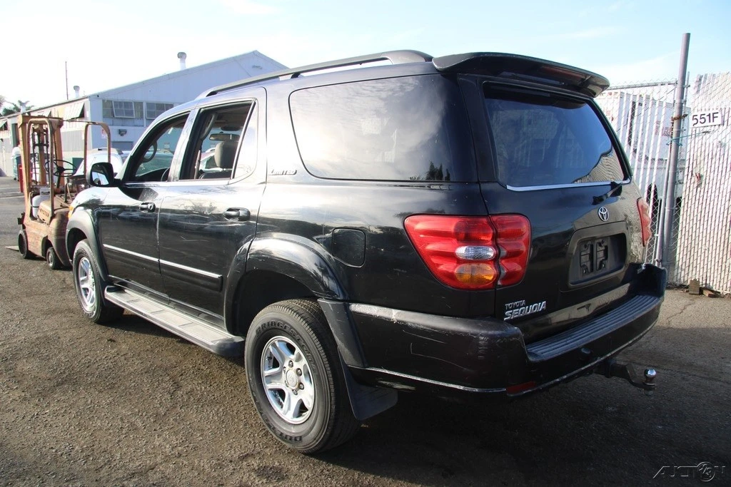 2001 Toyota Sequoia 1st Gen - Image 4 of 21