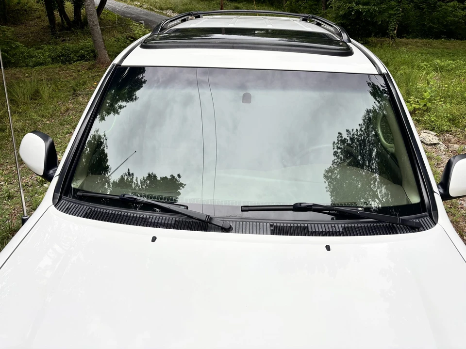 2001 Toyota Sequoia 1st Gen - Image 23 of 31