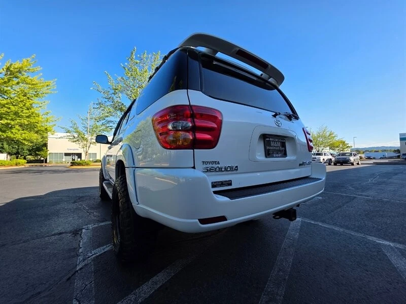 2001 Toyota Sequoia 1st Gen - Image 11 of 21