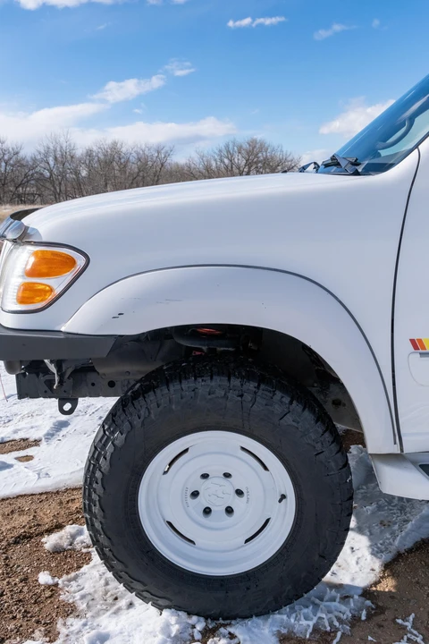 2001 Toyota Sequoia 1st Gen - Image 24 of 31