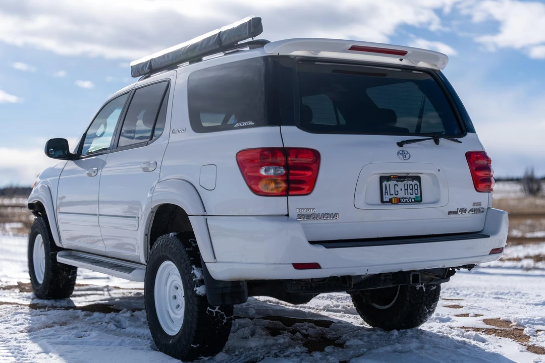 2001 Toyota Sequoia 1st Gen - Image 11 of 31