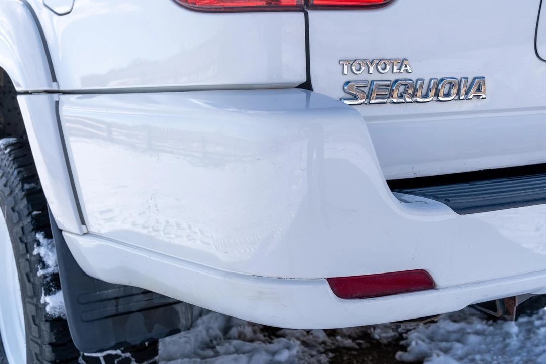 2001 Toyota Sequoia 1st Gen - Image 28 of 31
