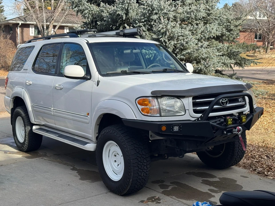 2001 Toyota Sequoia 1st Gen - Image 16 of 31