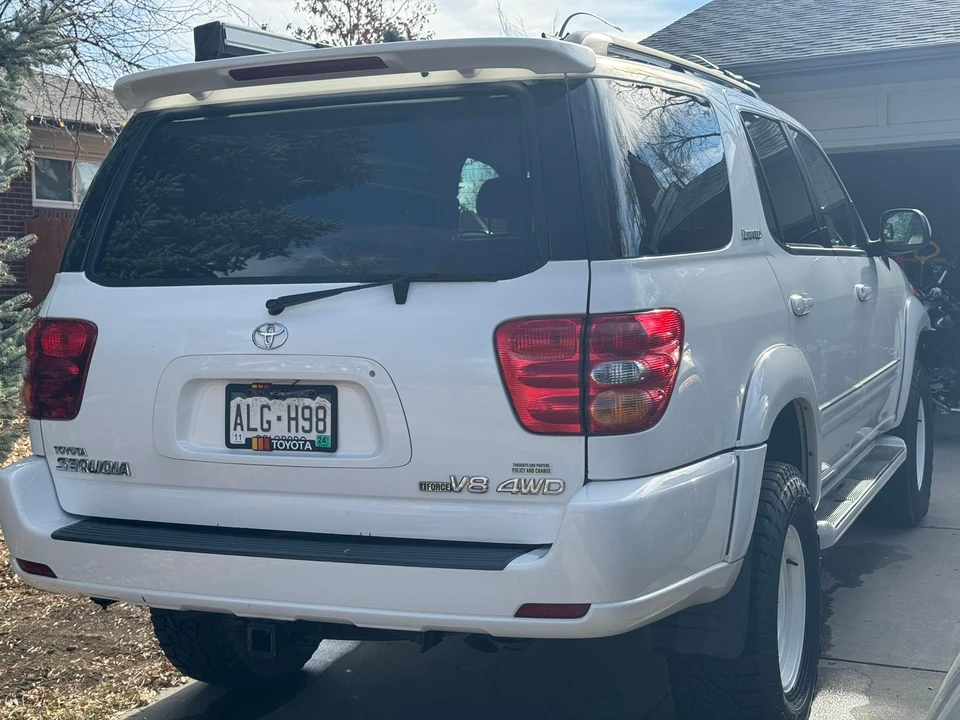 2001 Toyota Sequoia 1st Gen - Image 12 of 31
