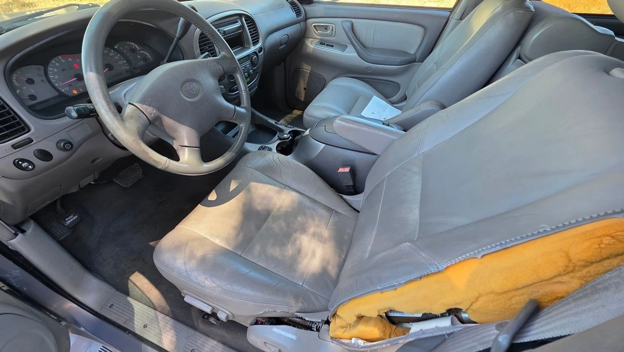 2001 Toyota Sequoia 1st Gen - Image 12 of 12