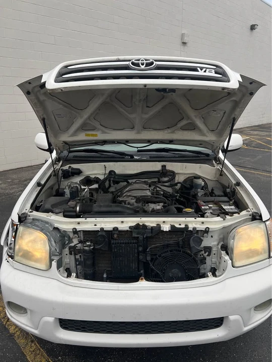 2001 Toyota Sequoia 1st Gen - Image 3 of 9