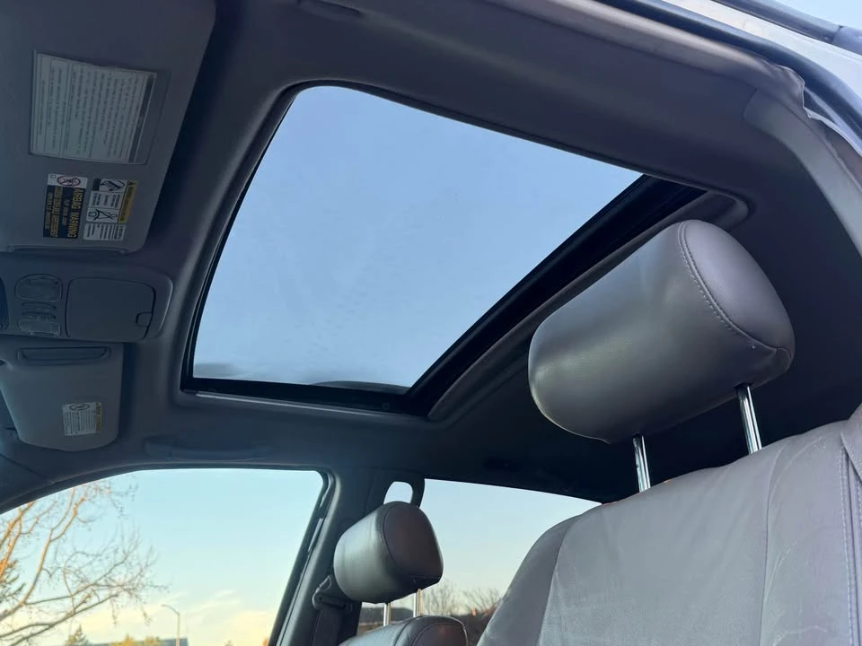 2001 Toyota Sequoia 1st Gen - Image 18 of 19