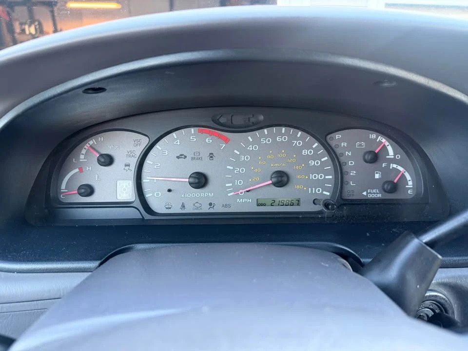 2001 Toyota Sequoia 1st Gen - Image 10 of 19