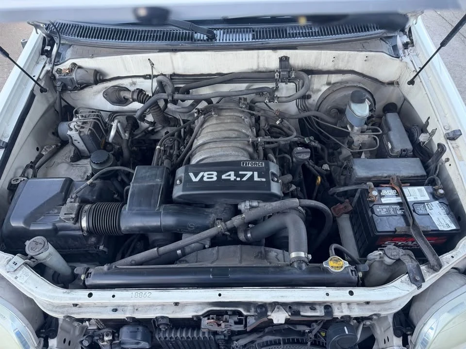 2001 Toyota Sequoia 1st Gen - Image 8 of 19