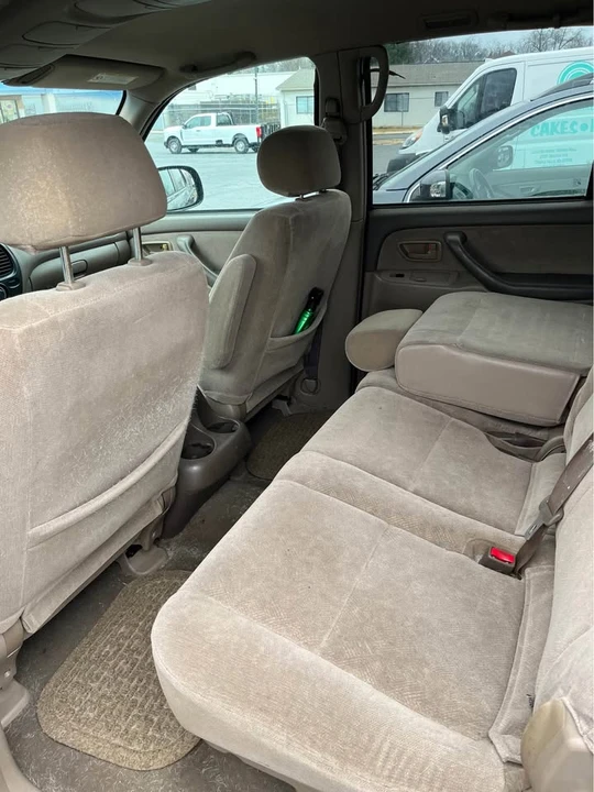 2001 Toyota Sequoia 1st Gen - Image 8 of 8