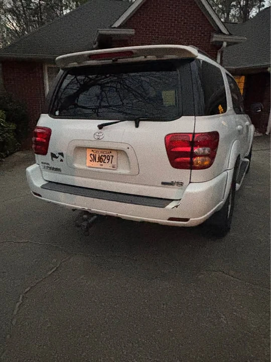 2001 Toyota Sequoia 1st Gen - Image 4 of 14