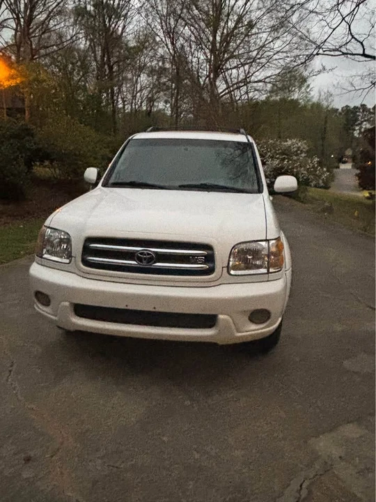 2001 Toyota Sequoia 1st Gen - Image 2 of 14