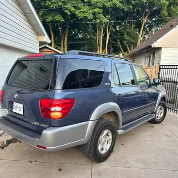 2001 Toyota Sequoia SR5