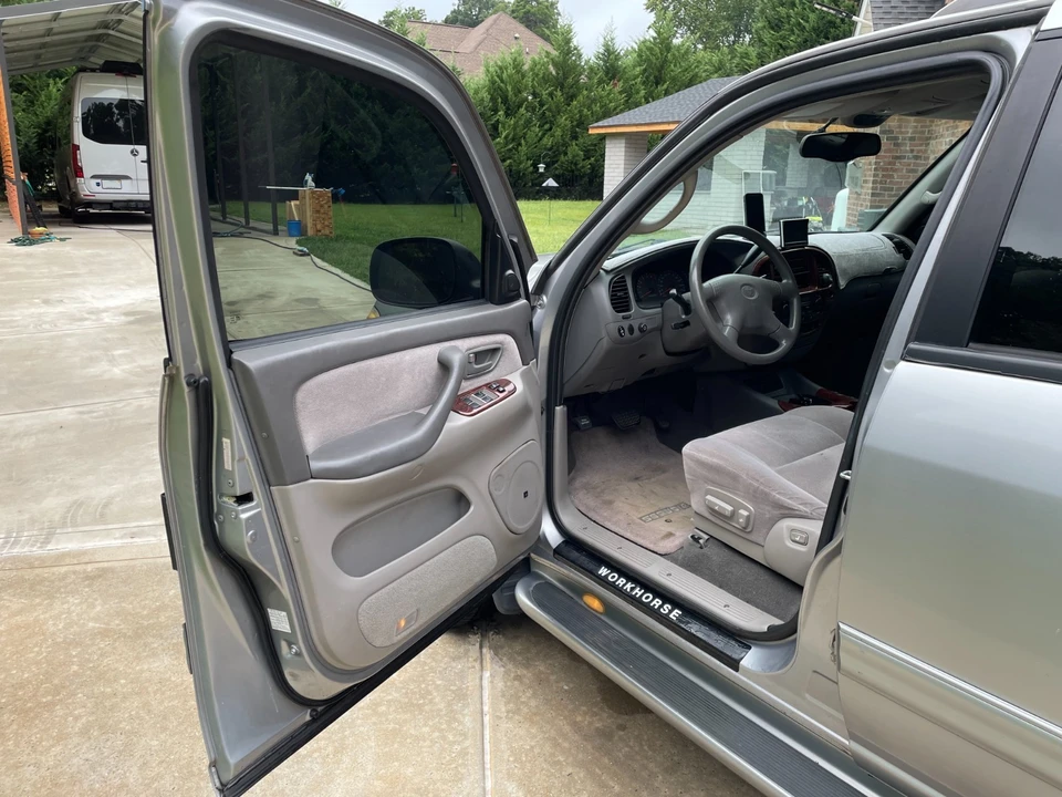 2001 Toyota Sequoia 1st Gen - Image 12 of 21