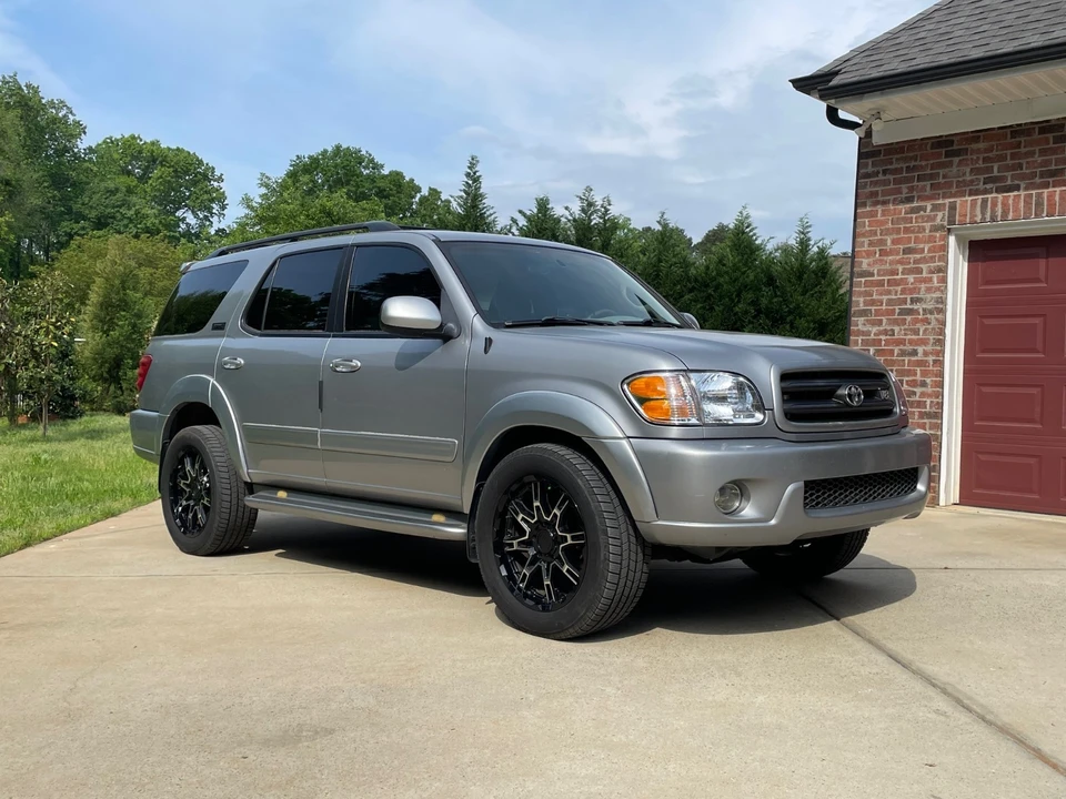 2001 Toyota Sequoia 1st Gen - Image 4 of 21